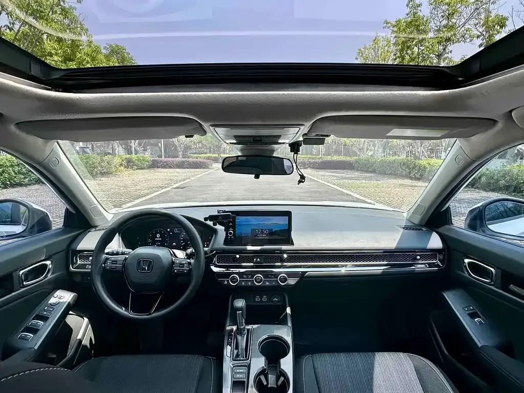 Honda Civic — фото 10