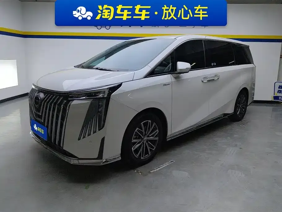 GAC Motor Trumpchi M8 — фото 1
