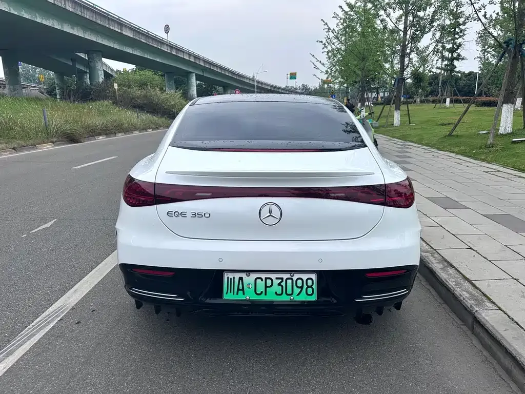 Mercedes-Benz EQE 2023 из CN, фото 8