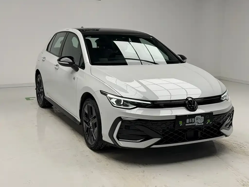 Volkswagen Golf 2025 из CN, фото 4