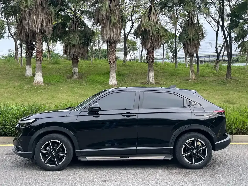 Honda Vezel 2024 из CN, фото 7