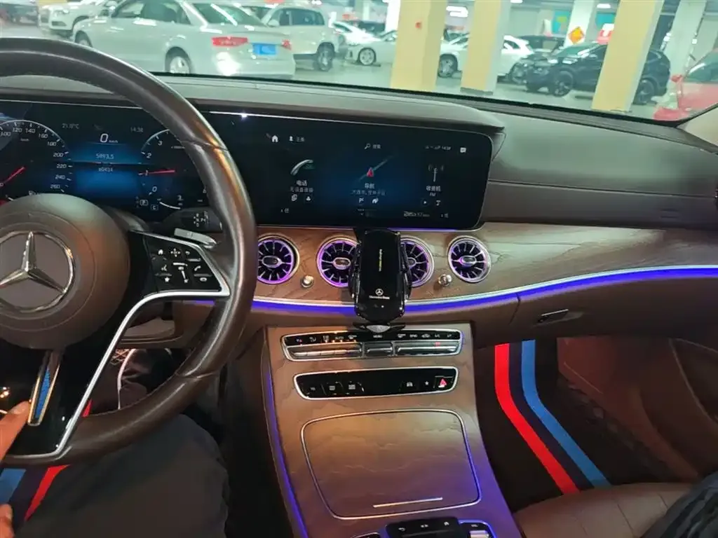 Mercedes-Benz E-Class 2022 из CN, фото 4