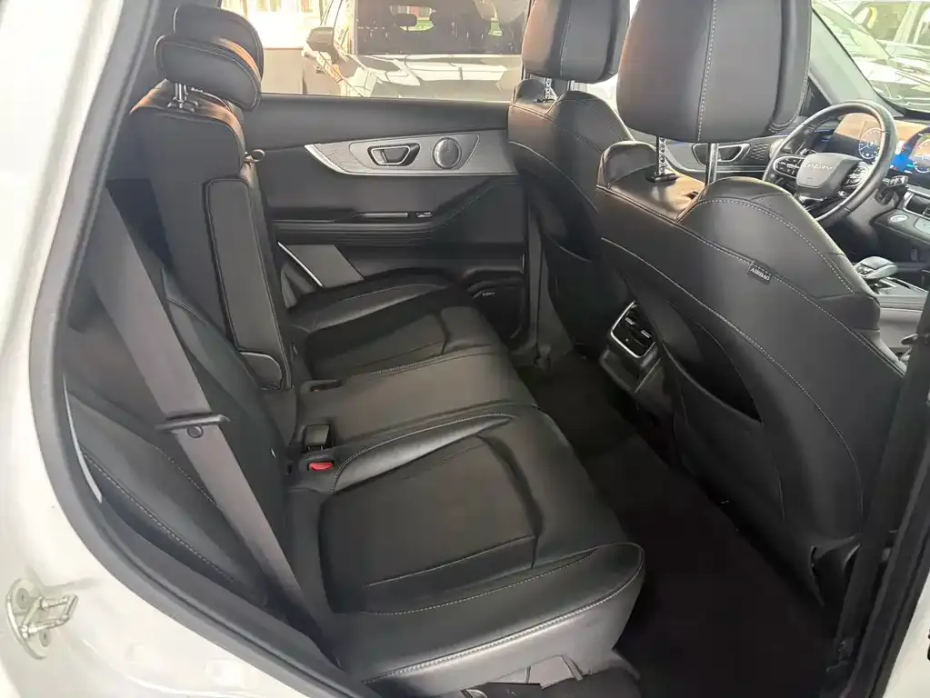 Chery Tiggo 8 PRO — фото 8