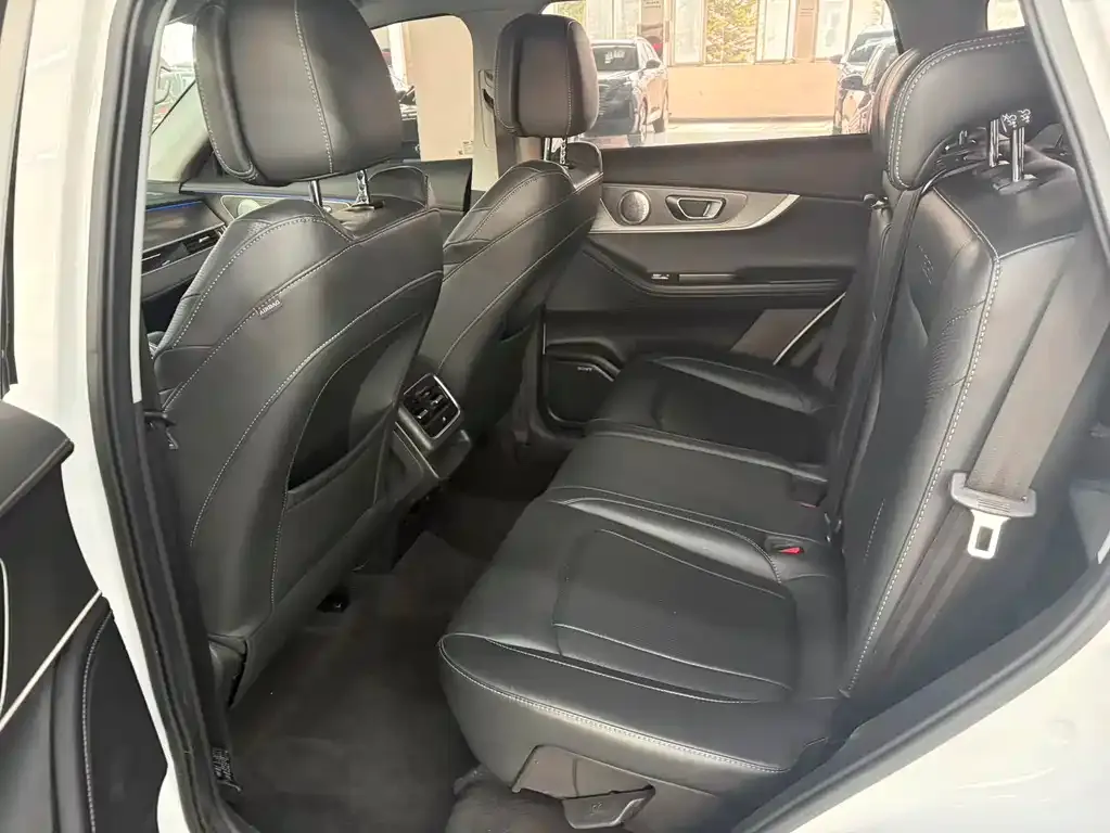 Chery Tiggo 8 PRO — фото 3