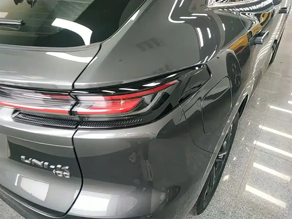 Changan UNI-K iDD 2025 из CN, фото 8