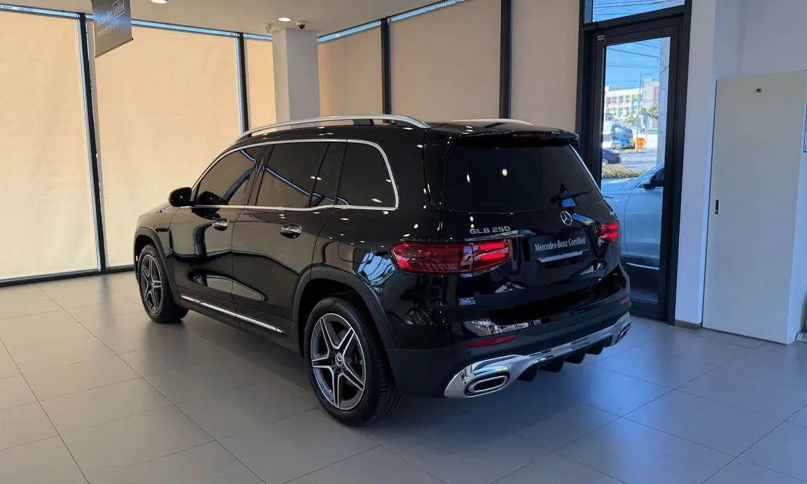 Mercedes-Benz GLB-Class — фото 5