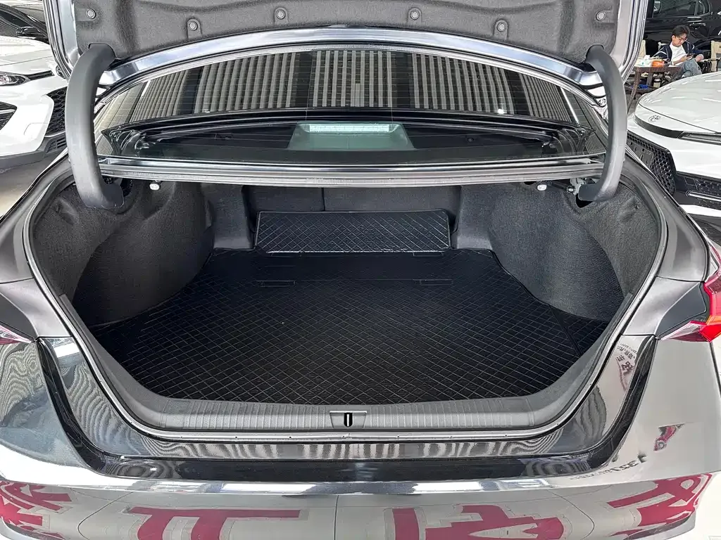 Toyota Avalon 2024 из CN, фото 9