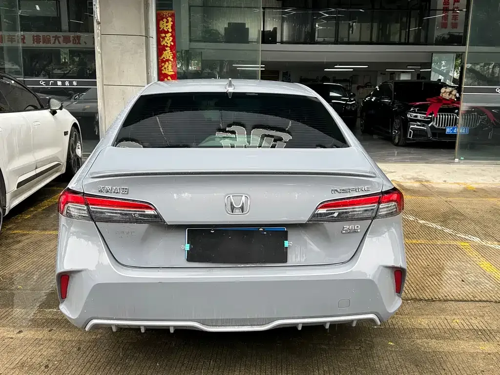 Honda Inspire — фото 10
