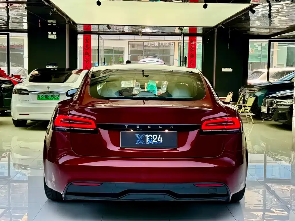 Tesla Model S 2024 из CN, фото 7