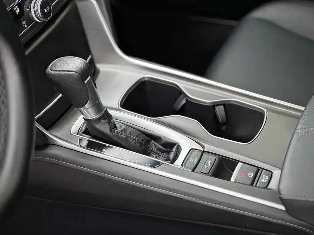 Honda Accord 2023 из CN, фото 10
