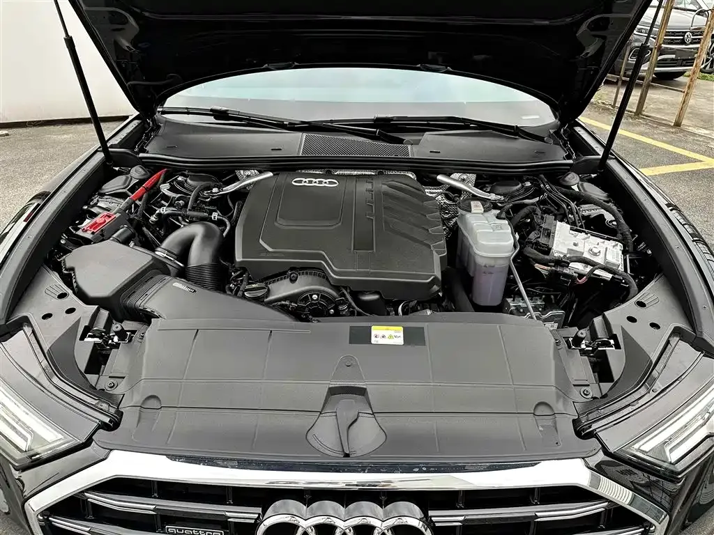 Audi A6L 2025 из CN, фото 6