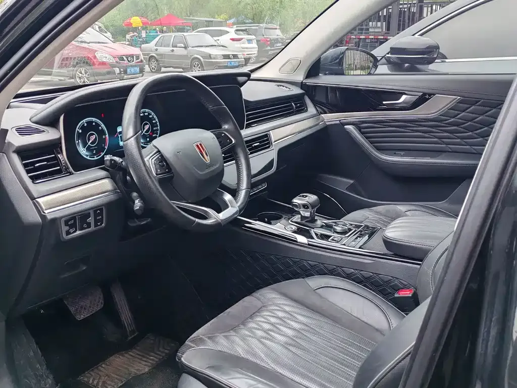 Hongqi HS5 2022 из CN, фото 2