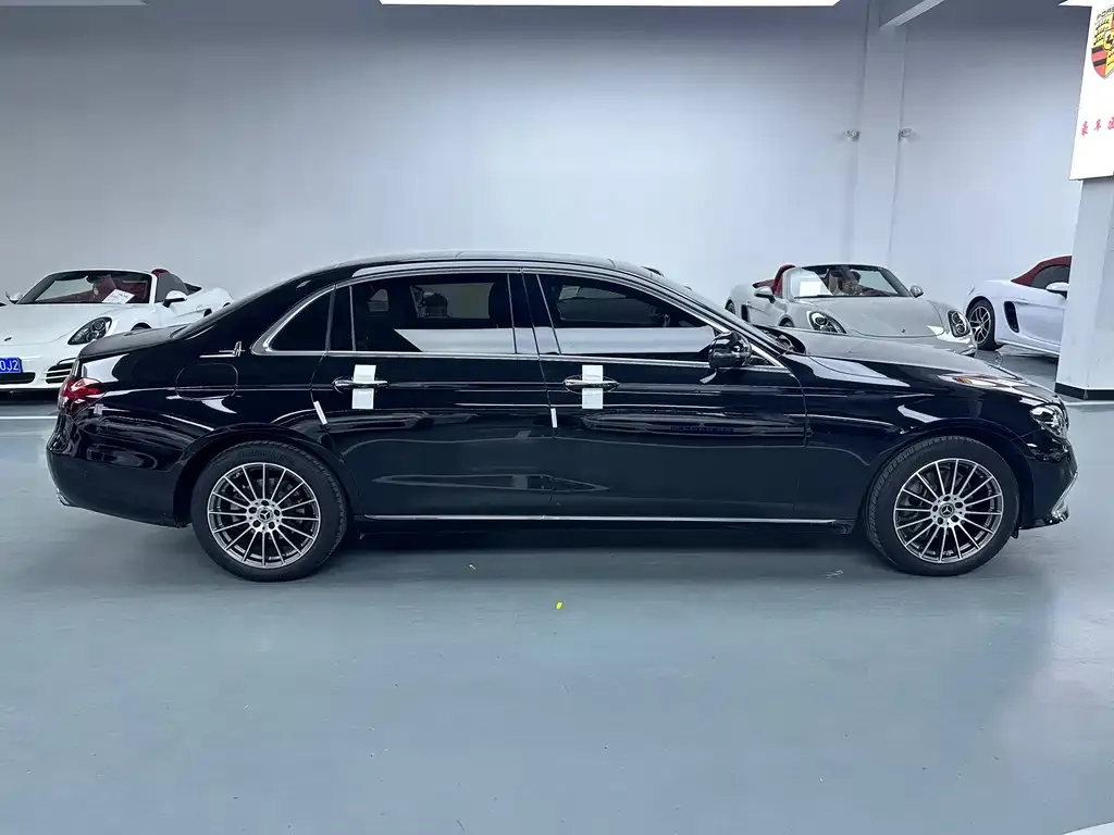 Mercedes-Benz E-Class 2021 из CN, фото 2