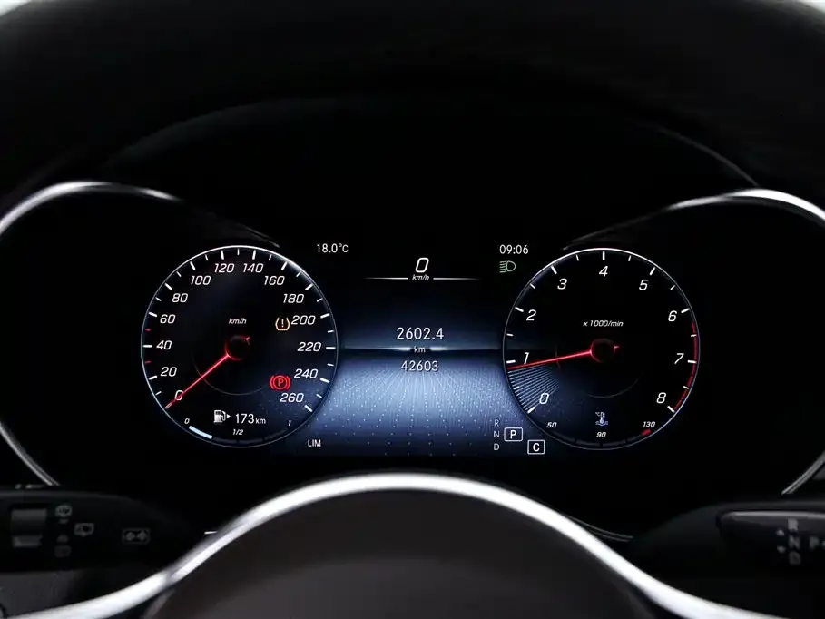 Mercedes-Benz GLC 2023 из CN, фото 6