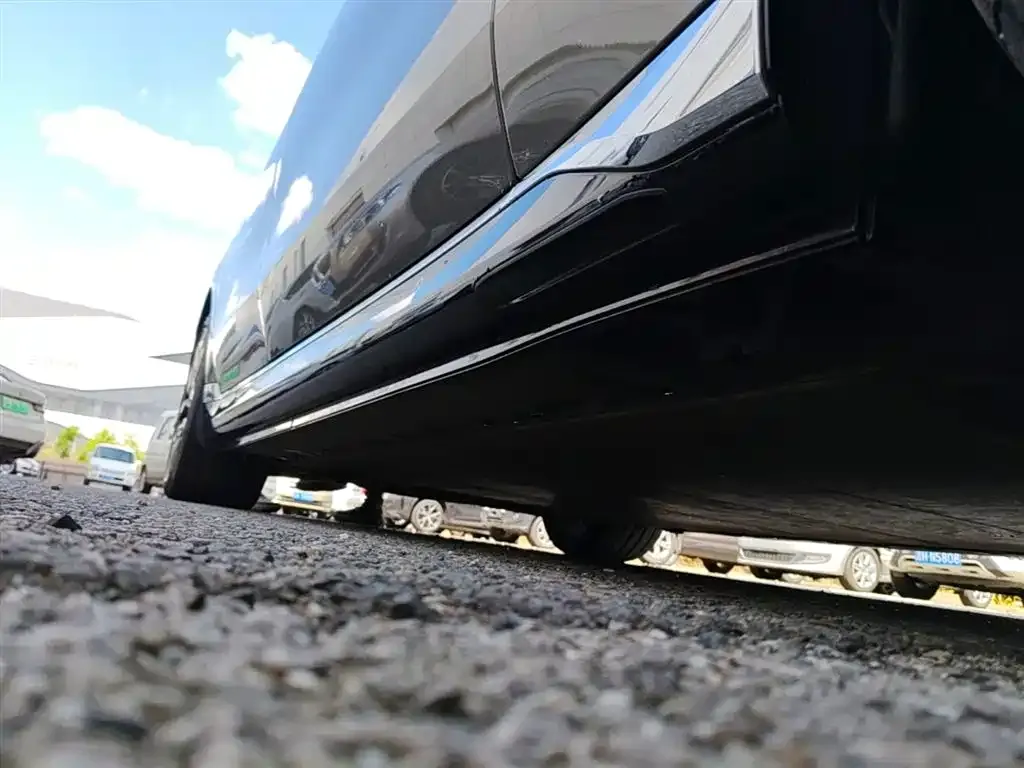 BMW i7 2023 из CN, фото 9