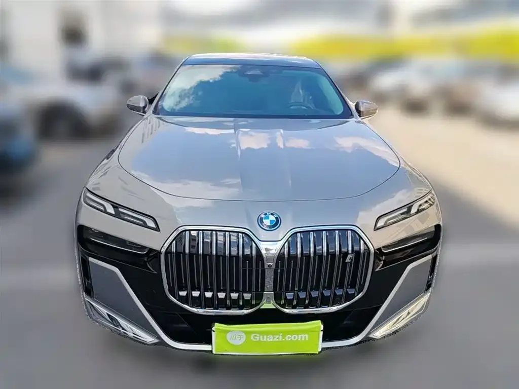 BMW i7 2023 из CN, фото 4