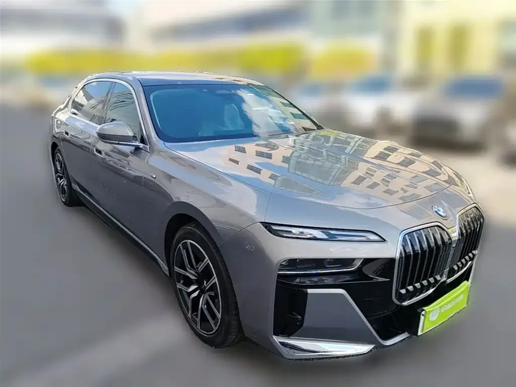 BMW i7 2023 из CN, фото 10