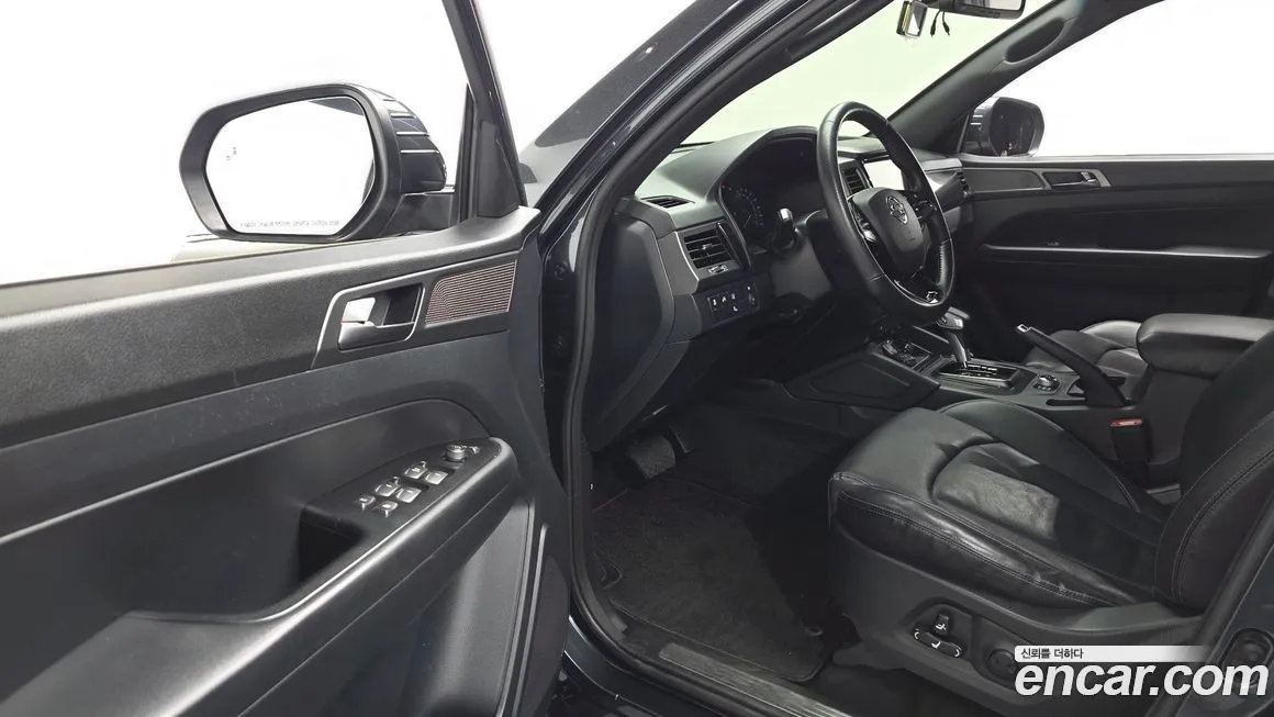 KG Mobility (Ssangyong) Rexton — фото 3