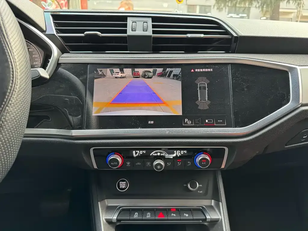 Audi Q3 2023 из CN, фото 10