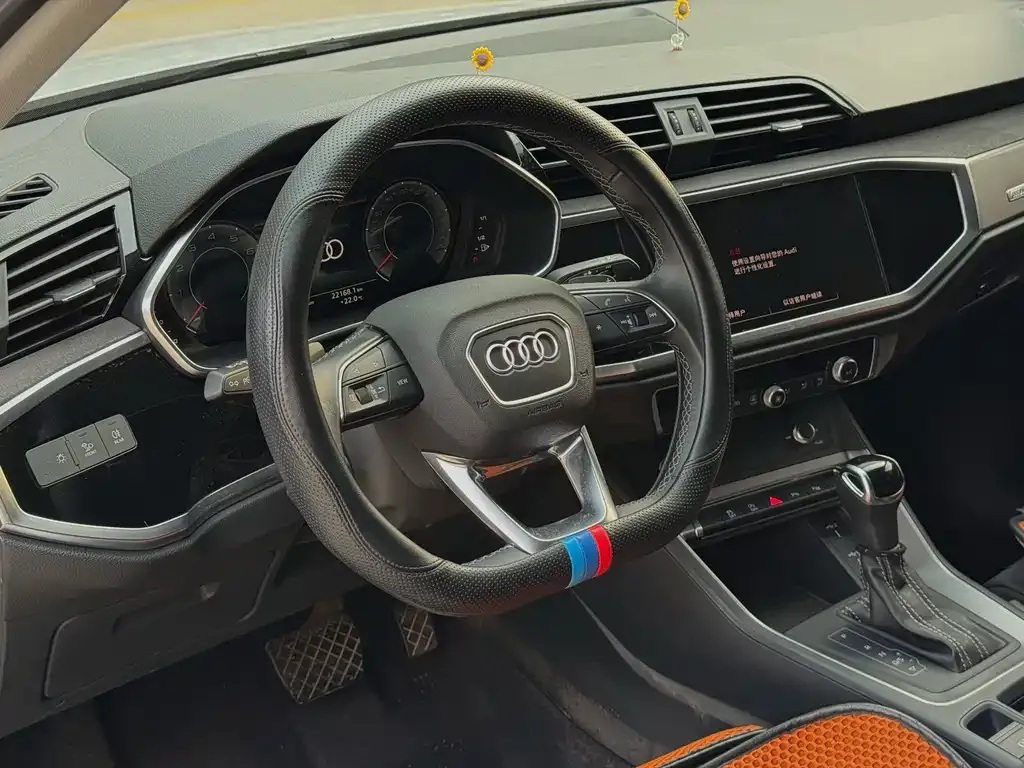 Audi Q3 2023 из CN, фото 6