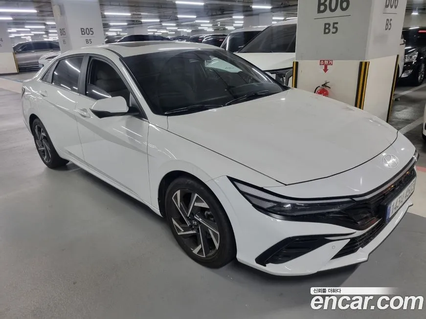 Hyundai AVANTE — фото 4