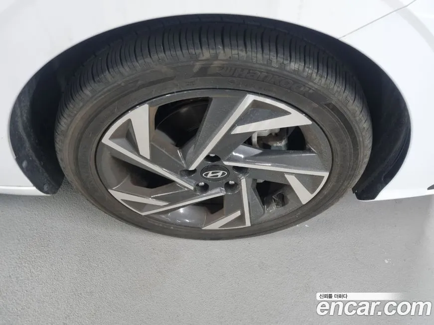 Hyundai AVANTE — фото 10