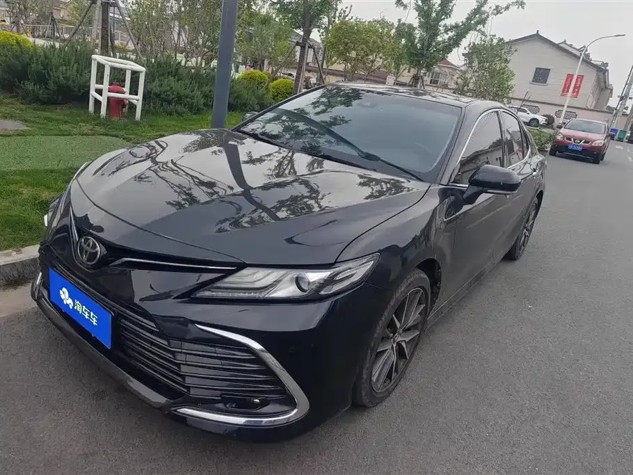 Toyota Camry 2022 из CN, фото 1