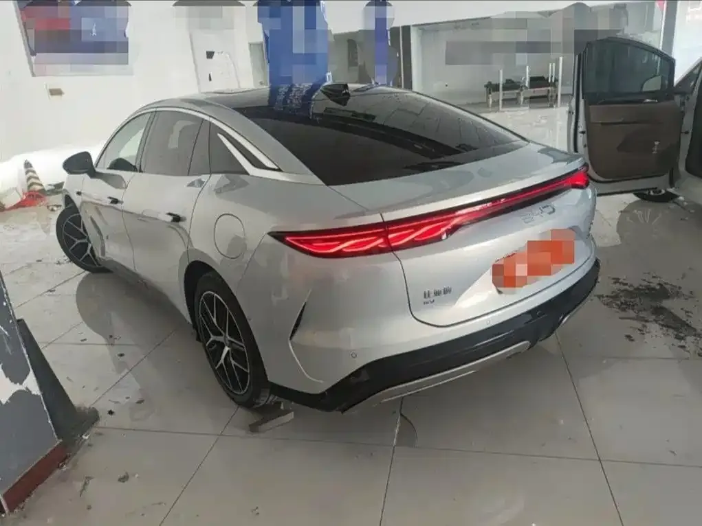 BYD Han L 2025 из CN, фото 7