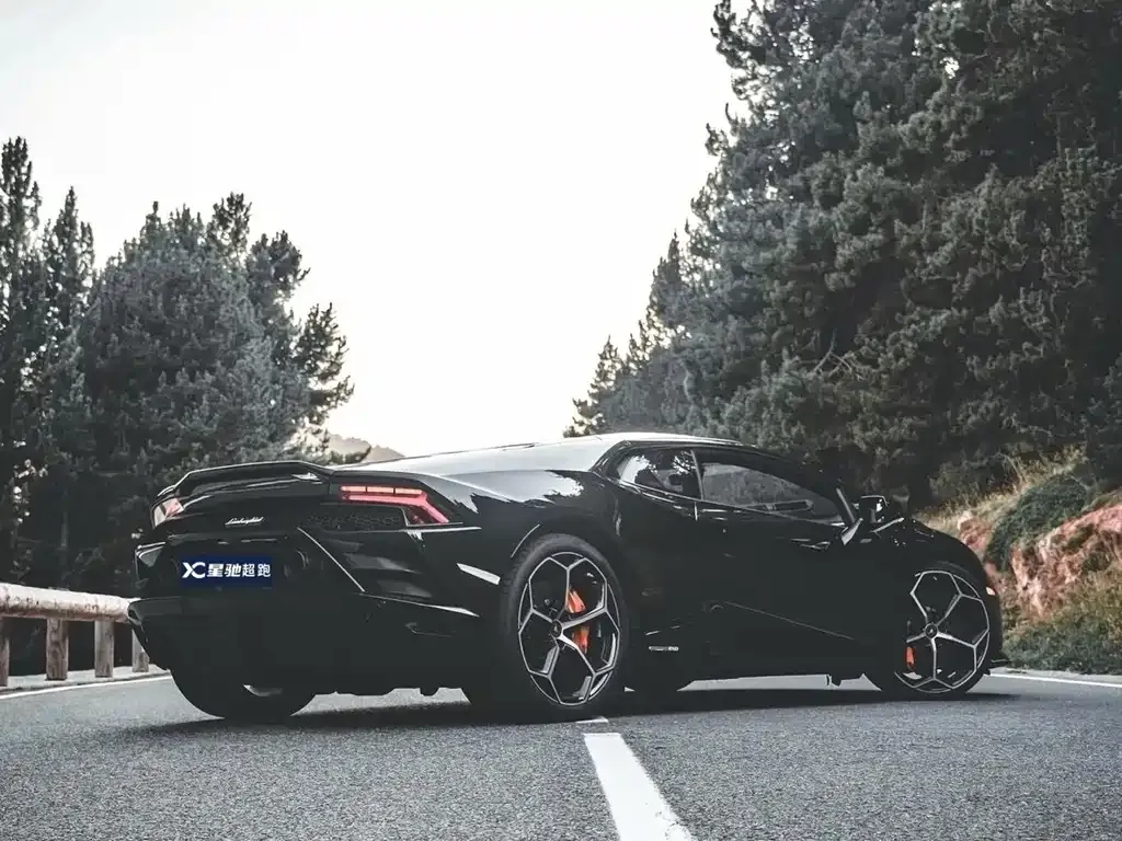 Lamborghini Huracan — фото 8