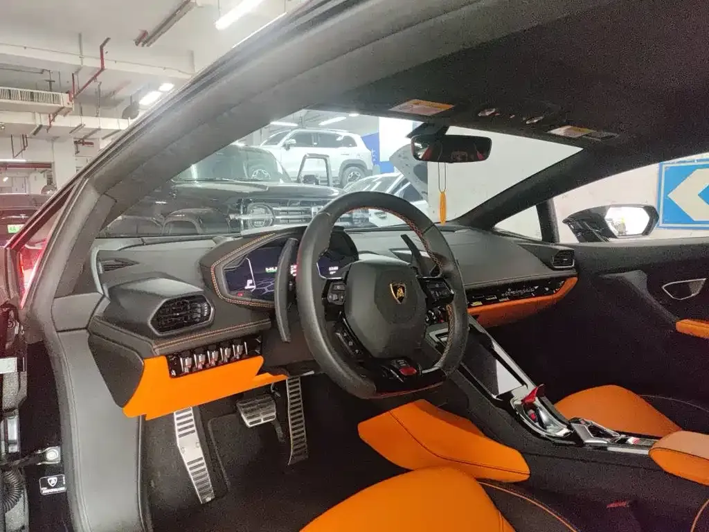Lamborghini Huracan — фото 5