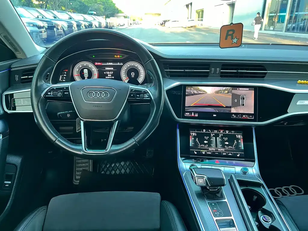 Audi A7 2023 из CN, фото 3