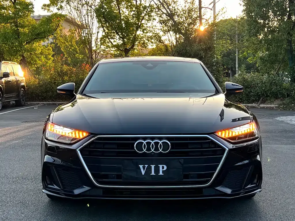 Audi A7 2023 из CN, фото 8