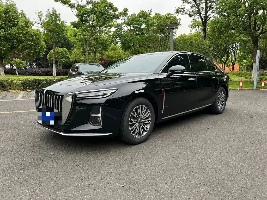 Hongqi H5 — фото 4