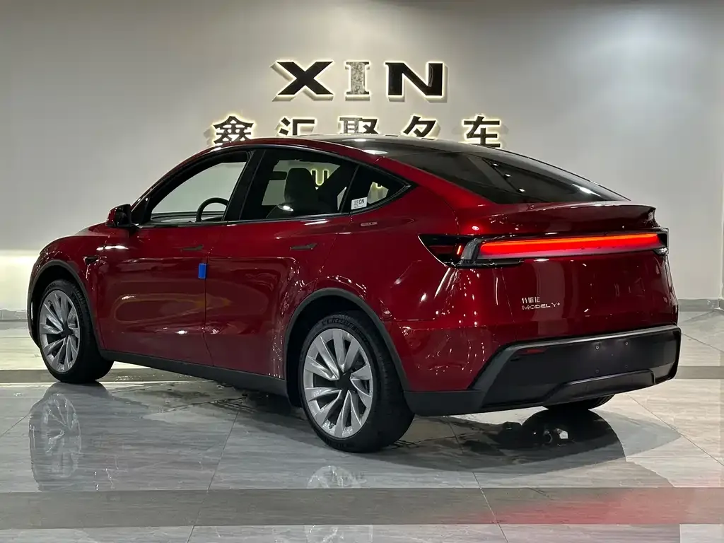 Tesla Model Y 2026 из CN, фото 9