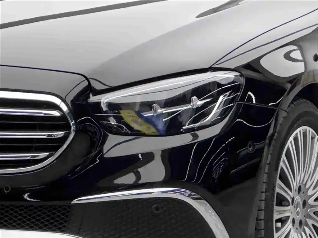 Mercedes-Benz E-Class 2023 из CN, фото 7