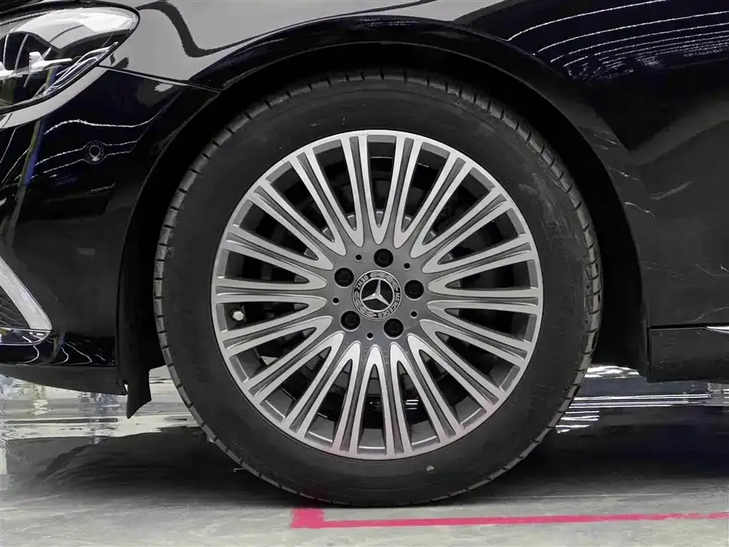 Mercedes-Benz E-Class 2023 из CN, фото 8
