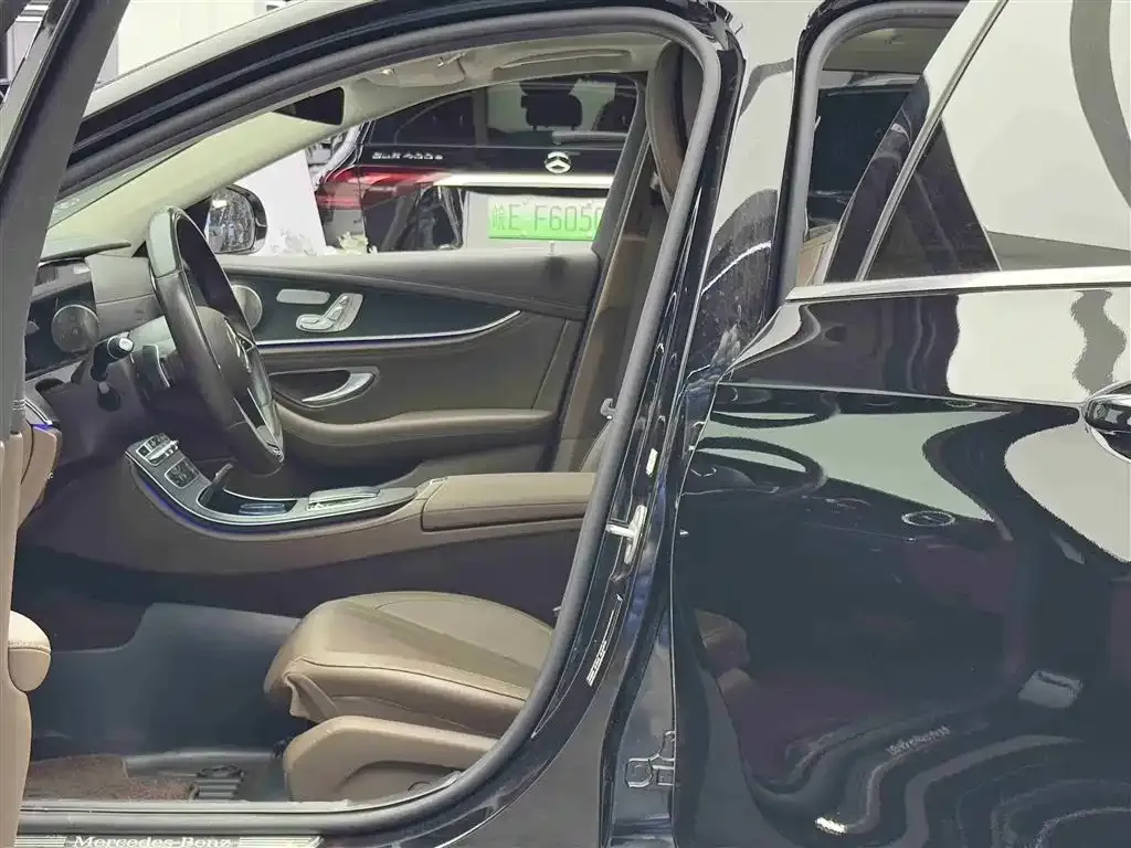 Mercedes-Benz E-Class 2023 из CN, фото 6