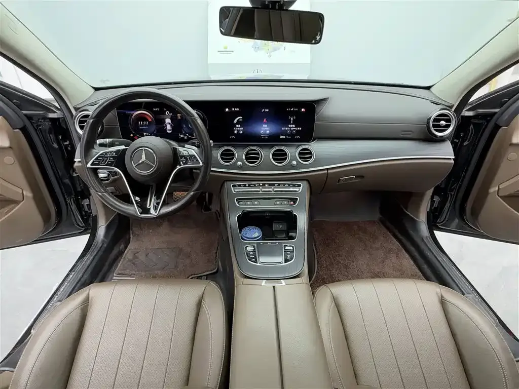 Mercedes-Benz E-Class 2023 из CN, фото 4