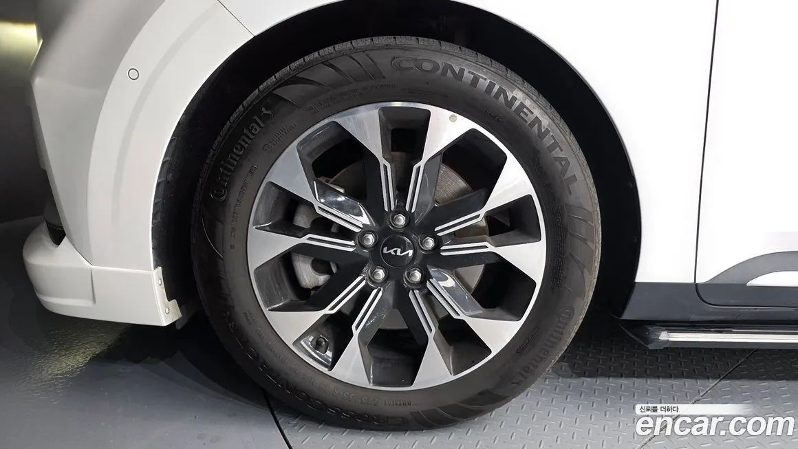 Kia Carnival 2023 из KR, фото 9