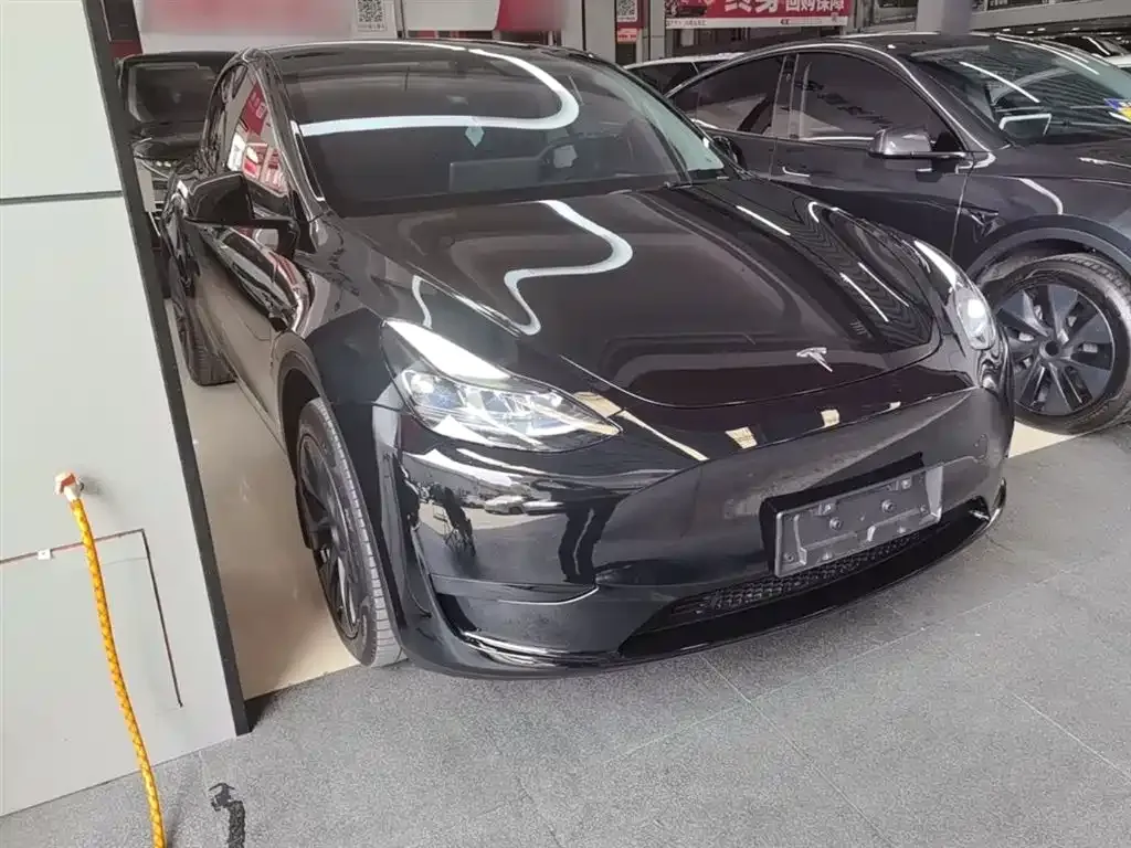 Tesla Model Y 2024 из CN, фото 9