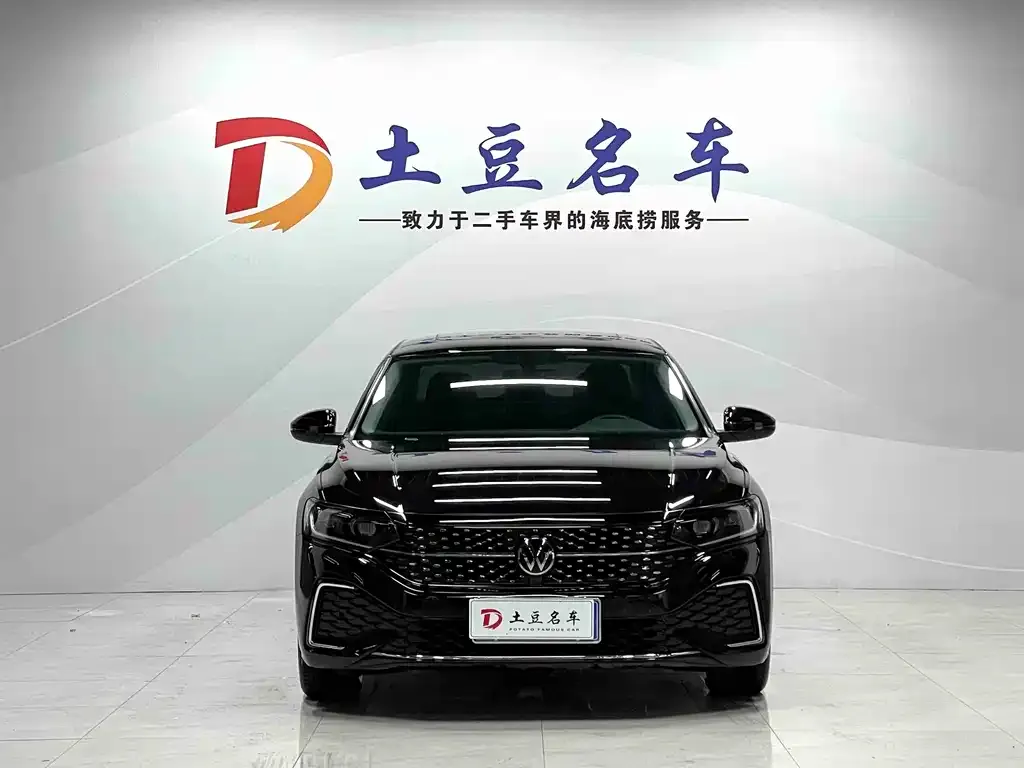 Volkswagen Passat 2023 из CN, фото 7