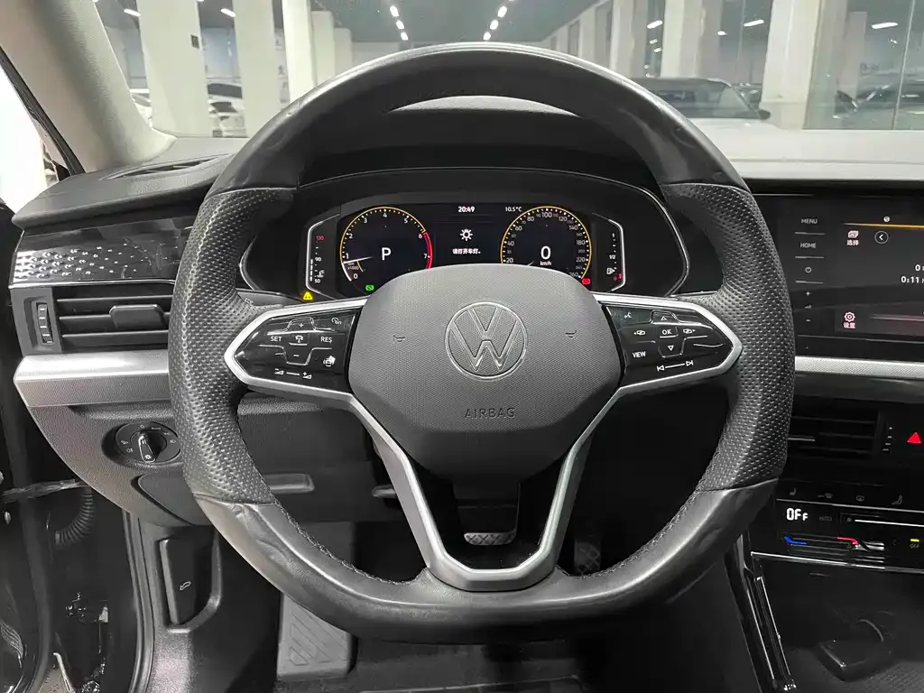 Volkswagen Passat 2023 из CN, фото 4