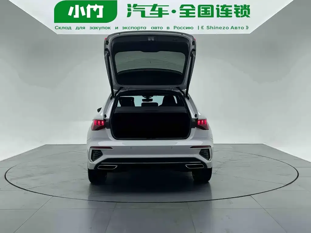Audi A3 2022 из CN, фото 2