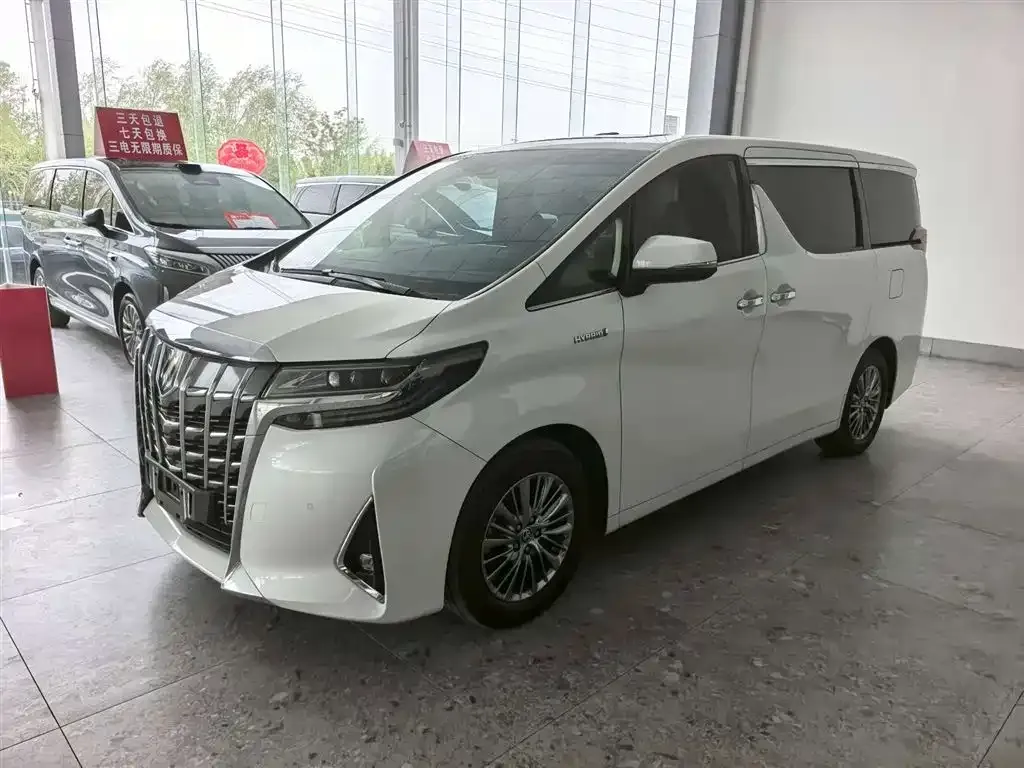 Toyota Alphard 2021 из CN, фото 1