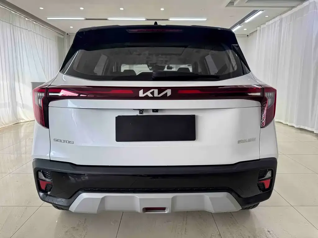 Kia Seltos — фото 4