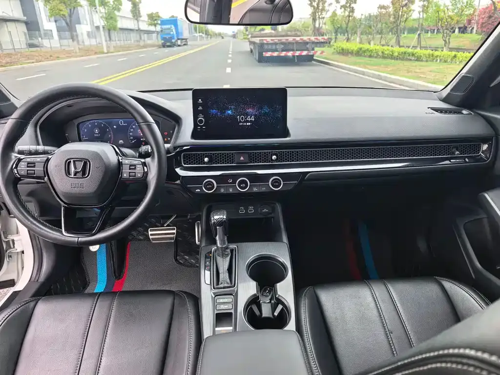 Honda Civic — фото 6