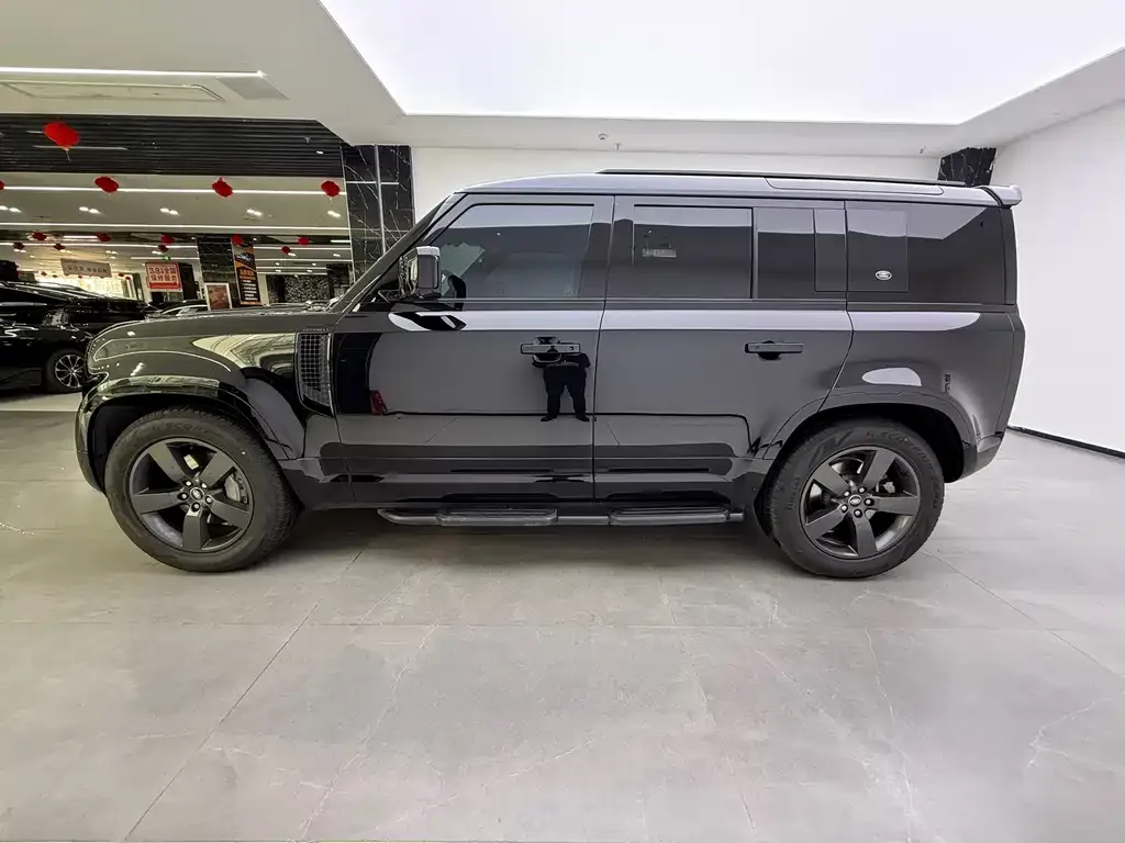Land Rover Defender — фото 5
