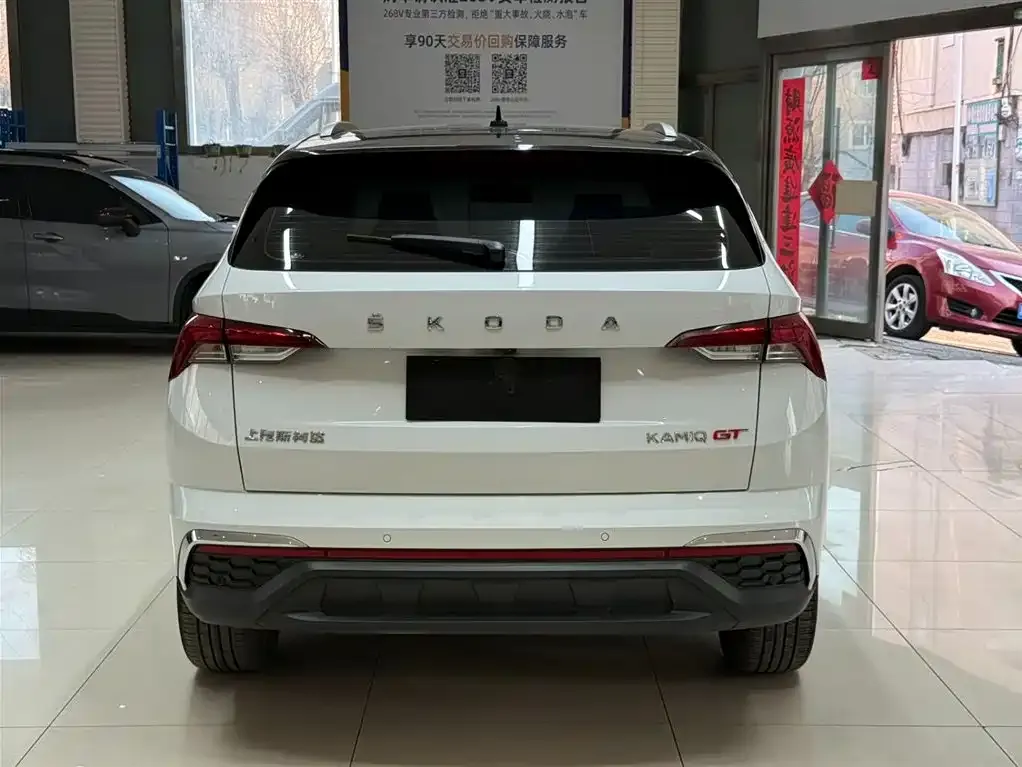 Skoda Kamiq — фото 2