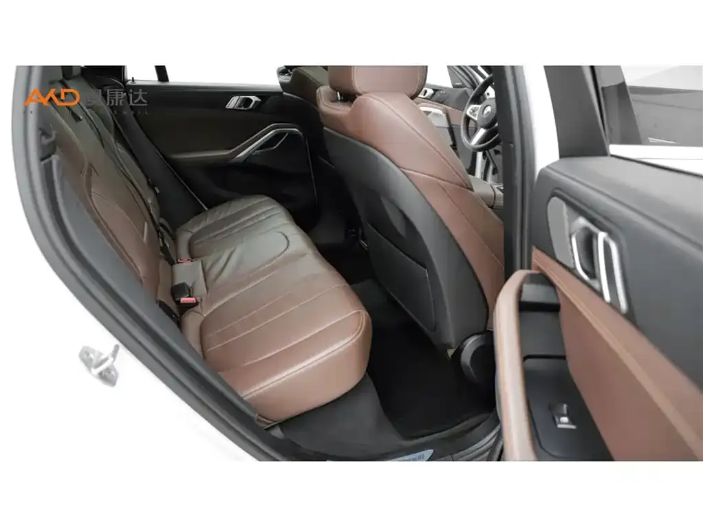 BMW X6 2023 из CN, фото 7