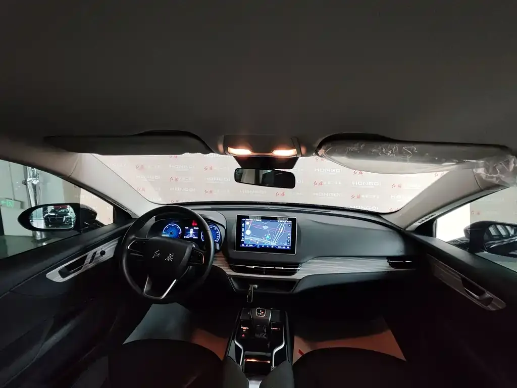 Hongqi E-QM5 — фото 2